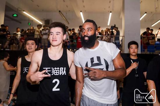 哪里可以找到专业的篮球防守训练课程_1